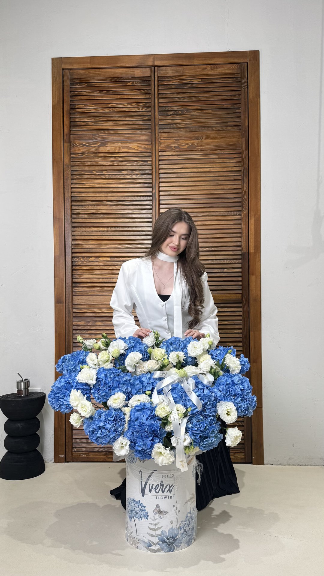 Букет Vverx Flowers 14