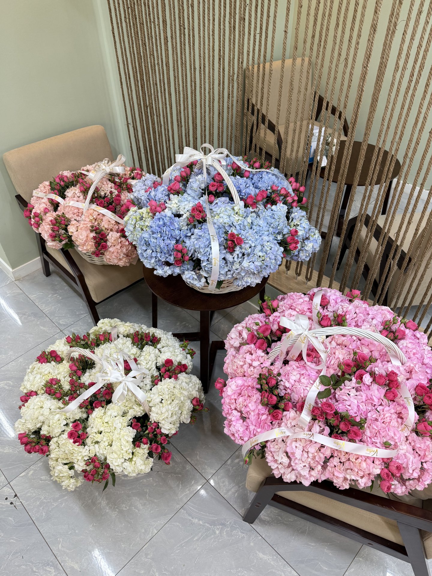 Букет Vverx Flowers 20