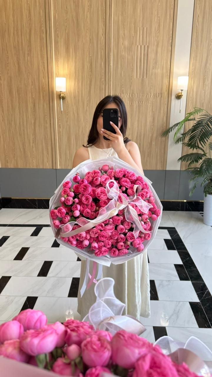 Букет Vverx Flowers 31