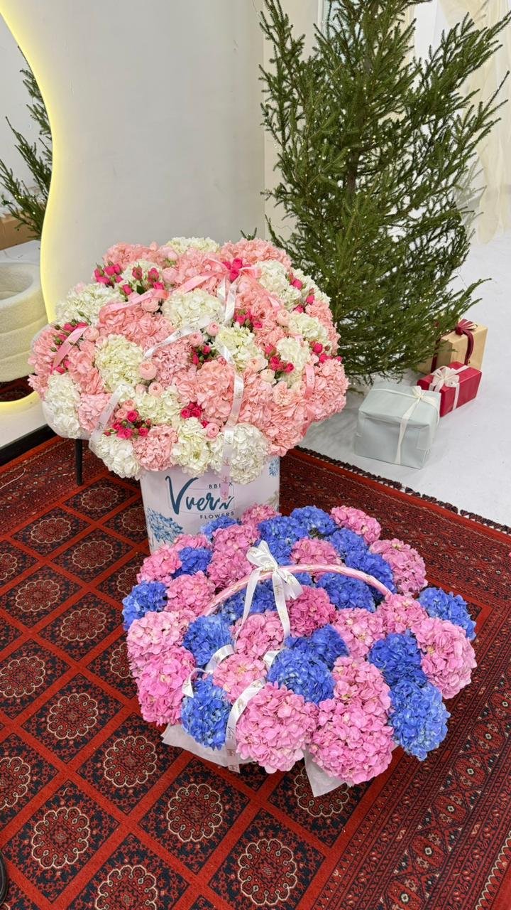 Букет Vverx Flowers 42